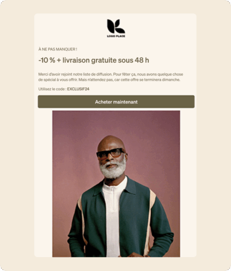 Publicité avec offre de -10 % et livraison gratuite sous 48 h. Homme barbu avec lunettes, portant une veste verte. Bouton "Acheter maintenant".